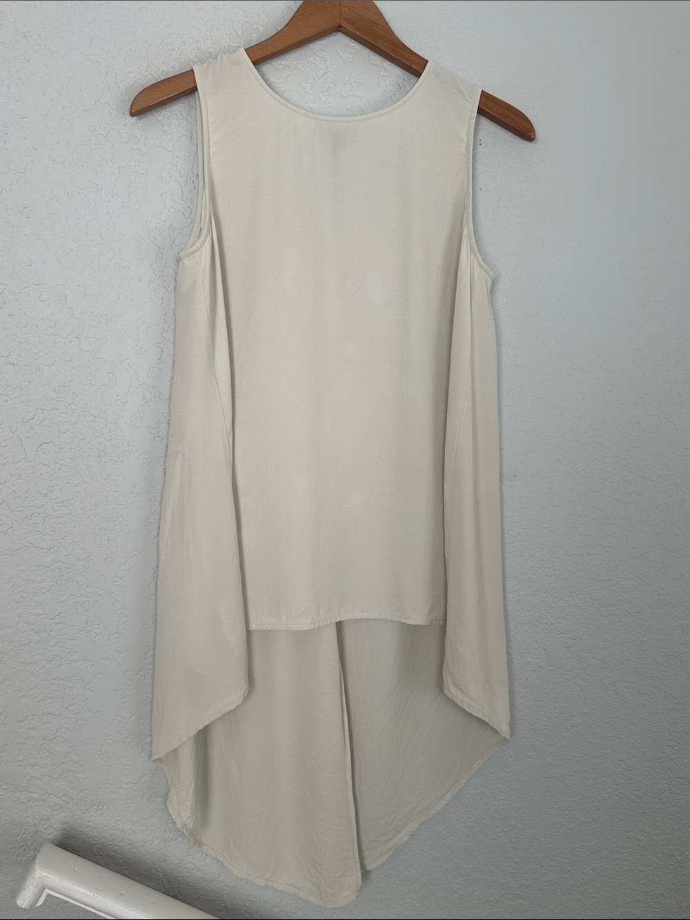 Eileen Fisher Sleeveless Tank Top Tunic Cream Ecru 100% Silk Minimalist Small